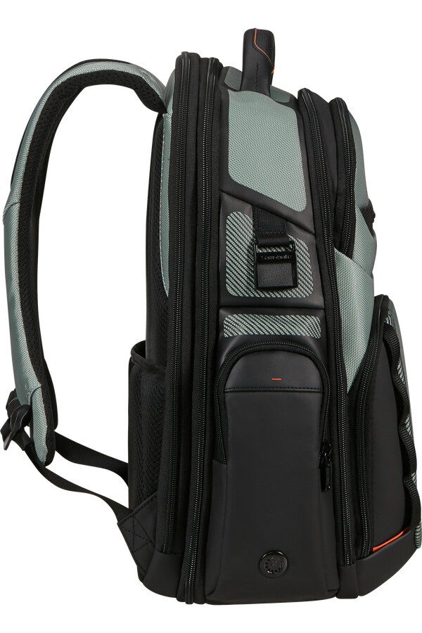 pro-dlx 6 rugzak uitbreidbaar tot 40 cm 156 inch in de kleur saliegroen.